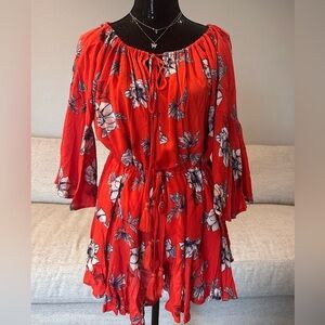 VICI Romper Dark Orange/Red Floral with drawstring waist! Size S EUC ❤️